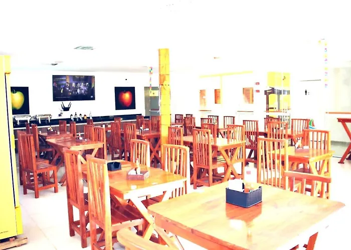 Viana Praia Hotel E Restaurante- Pontal Do Peba-Piacabucu